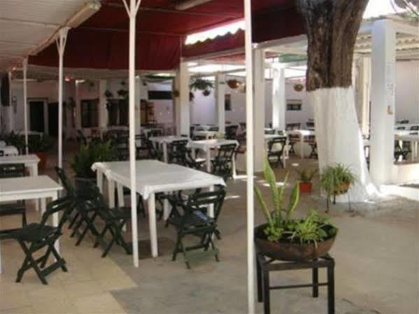 Hostal Villa Mercedes Chipiona Exterior foto